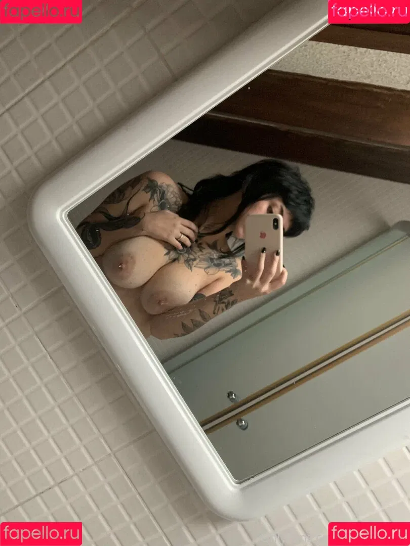 crybabyy19 Onlyfans Photo Gallery 
