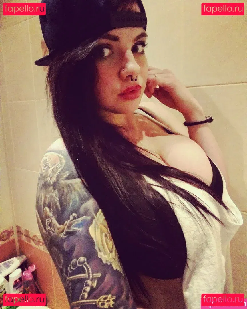 crybabyy19 Onlyfans Photo Gallery 