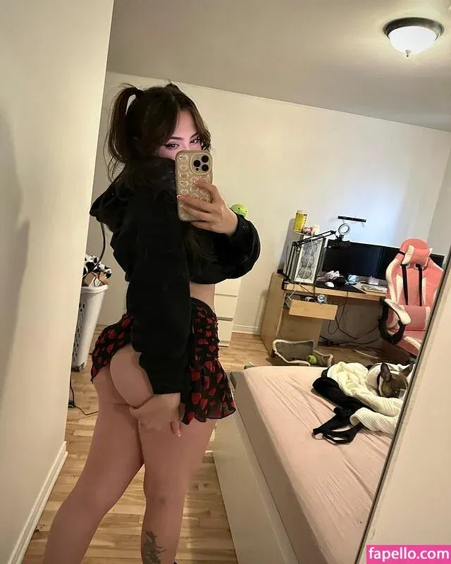 starsanrio Onlyfans Photo Gallery 