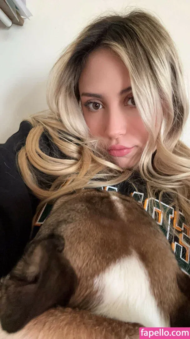 starsanrio Onlyfans Photo Gallery 