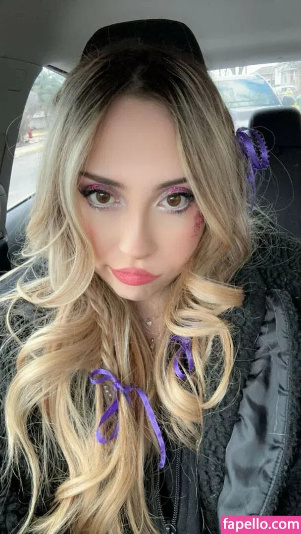 starsanrio Onlyfans Photo Gallery 