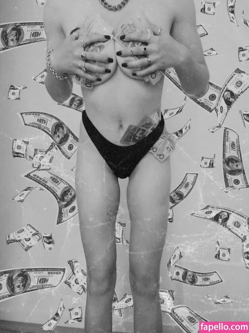 Tommi Terror Onlyfans Photo Gallery 