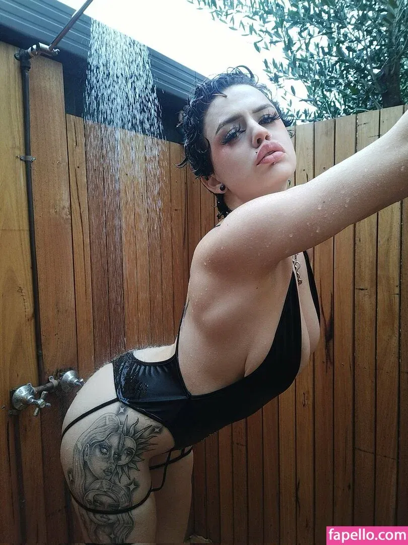 Tommi Terror Onlyfans Photo Gallery 