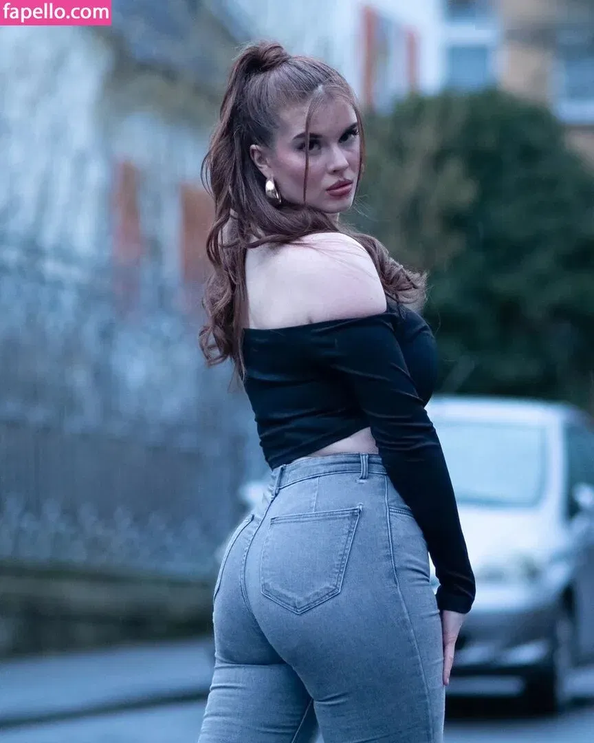 anoukjhn Onlyfans Photo Gallery 