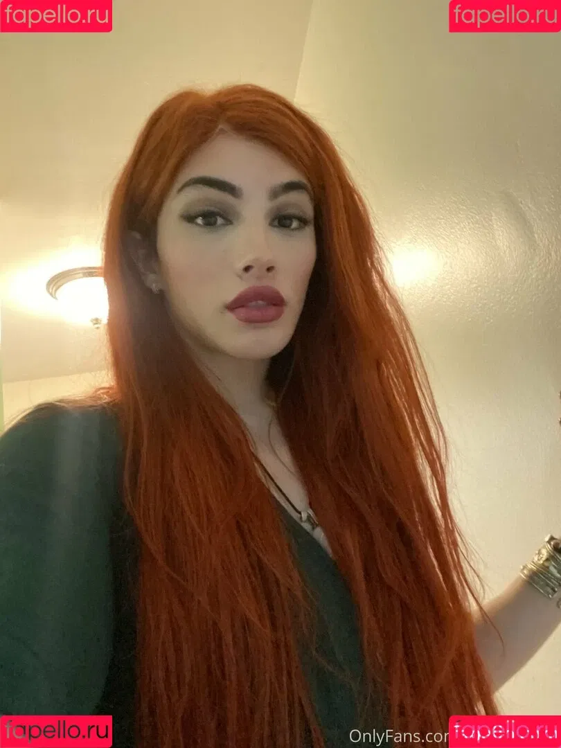 arieldemure Onlyfans Photo Gallery 