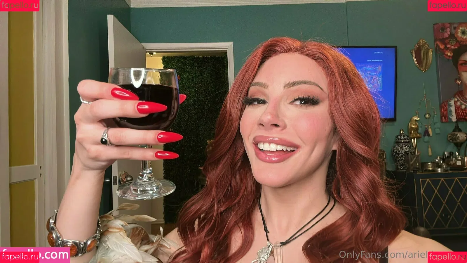 arieldemure Onlyfans Photo Gallery 