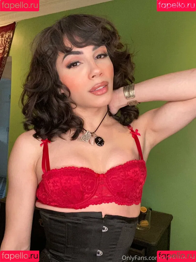 arieldemure Onlyfans Photo Gallery 