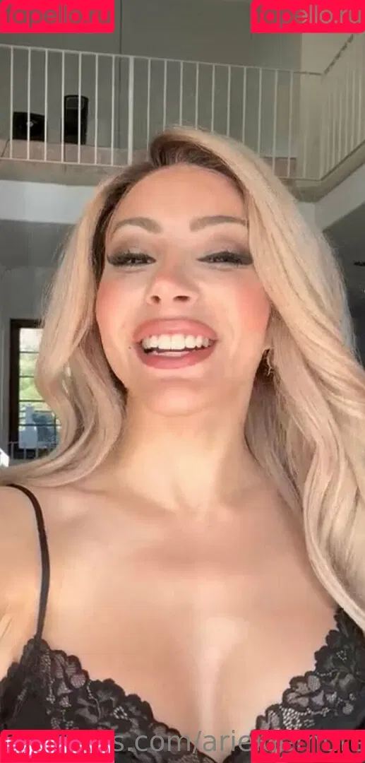 arieldemure Onlyfans Photo Gallery 