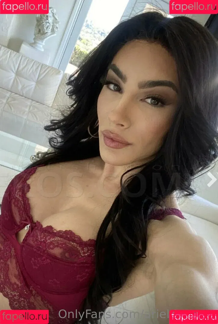 arieldemure Onlyfans Photo Gallery 
