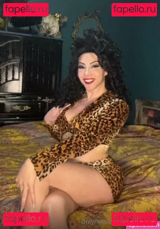 arieldemure Onlyfans Photo Gallery 