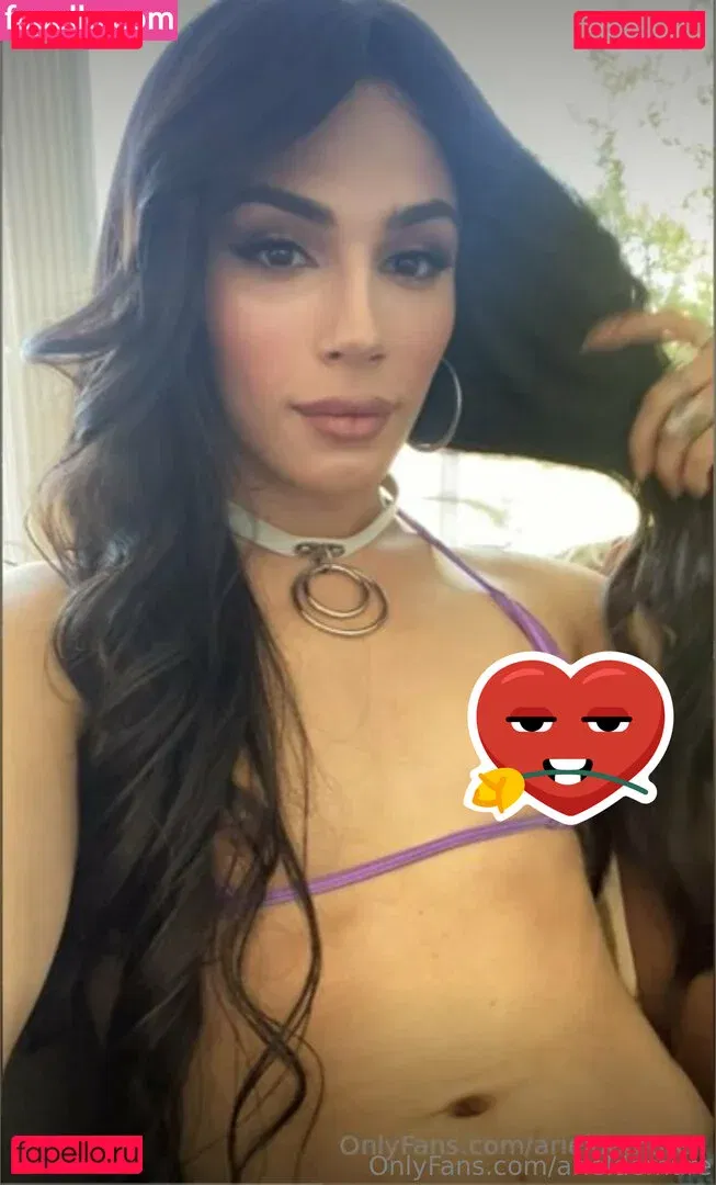 arieldemure Onlyfans Photo Gallery 