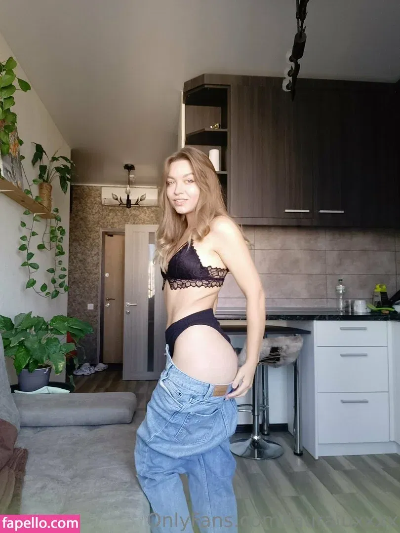 stepsiscaprice Onlyfans Photo Gallery 