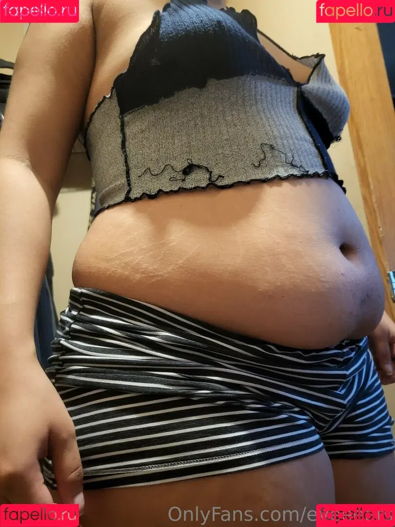 eveeeats Onlyfans Photo Gallery 