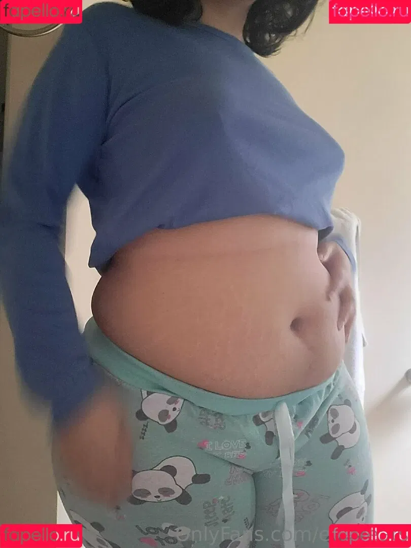 eveeeats Onlyfans Photo Gallery 