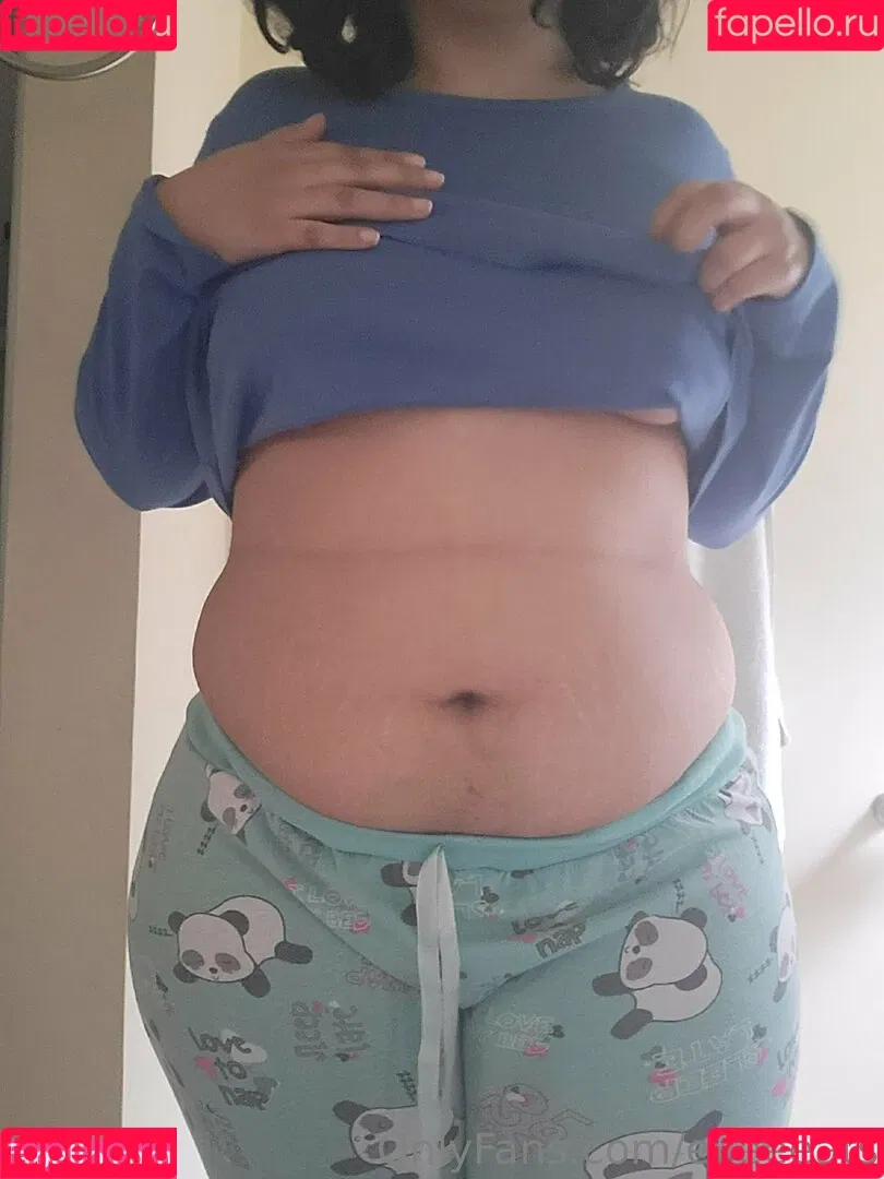 eveeeats Onlyfans Photo Gallery 