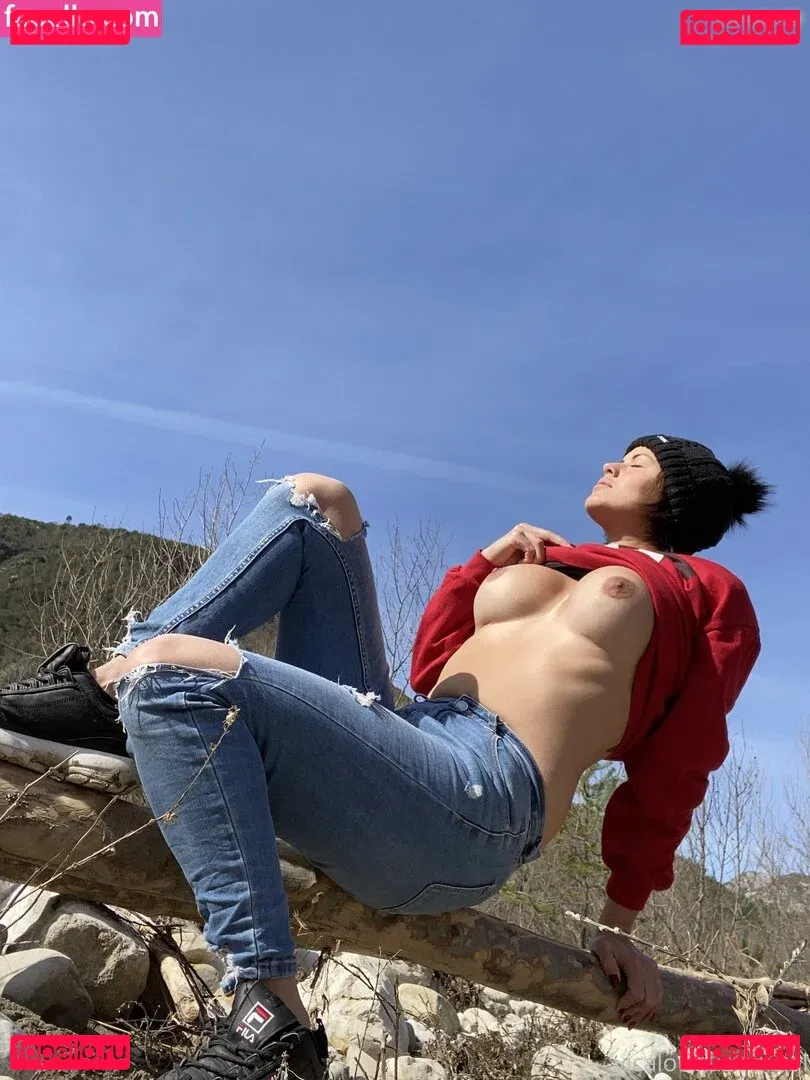 Vic Alouqua Onlyfans Photo Gallery 