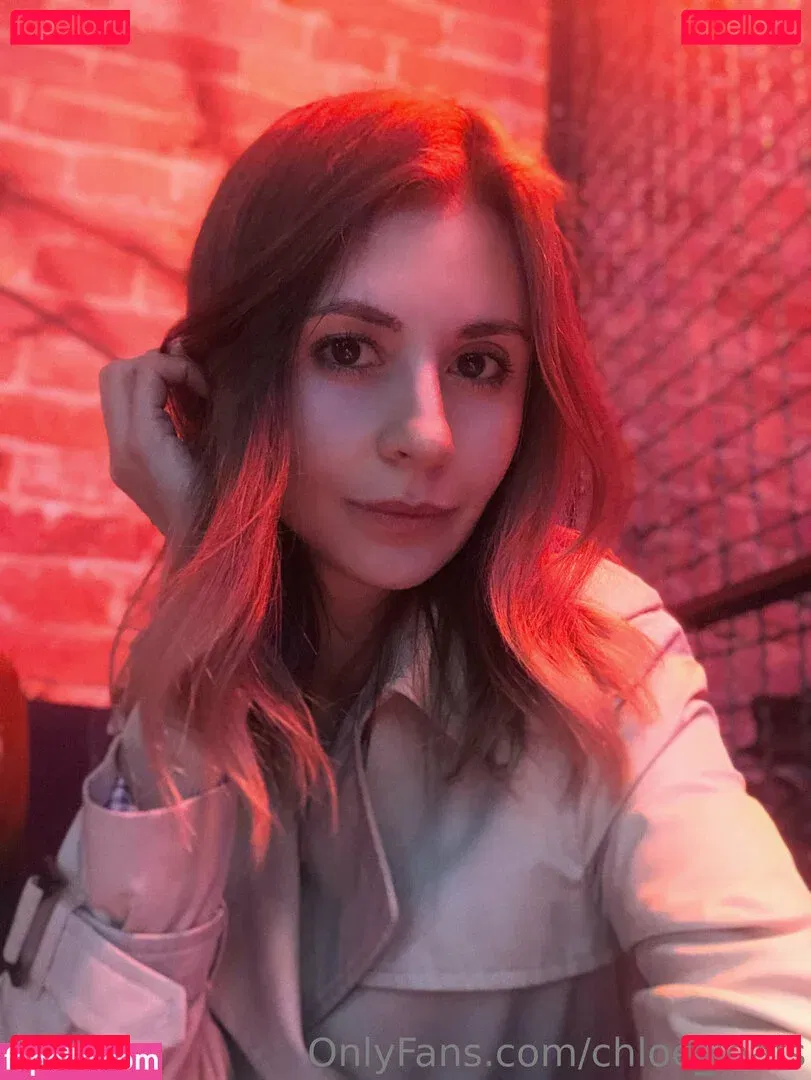 Chloe Leafs Onlyfans Photo Gallery 