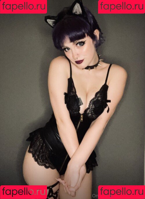 Kyranekko Onlyfans Photo Gallery 