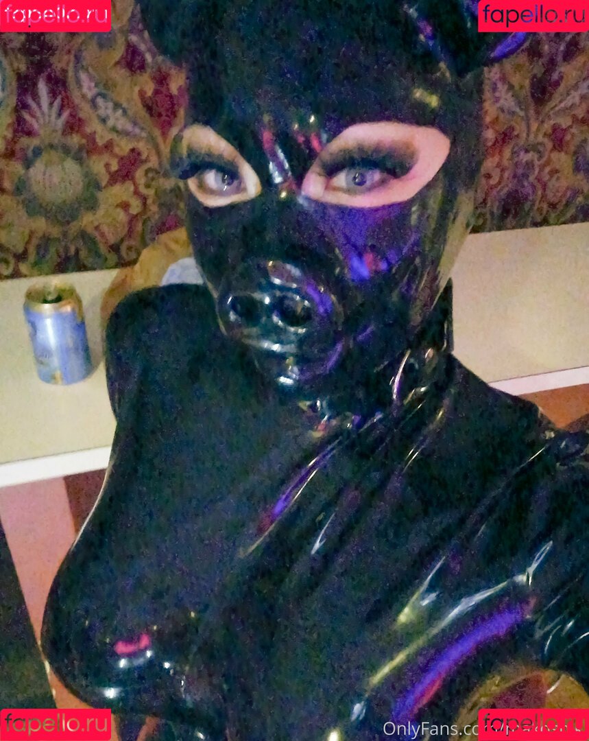 makoshiki Onlyfans Photo Gallery 