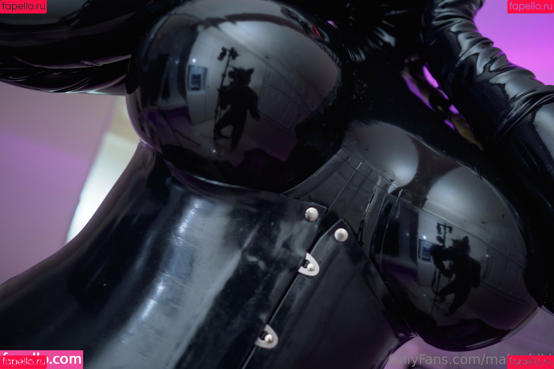 makoshiki Onlyfans Photo Gallery 