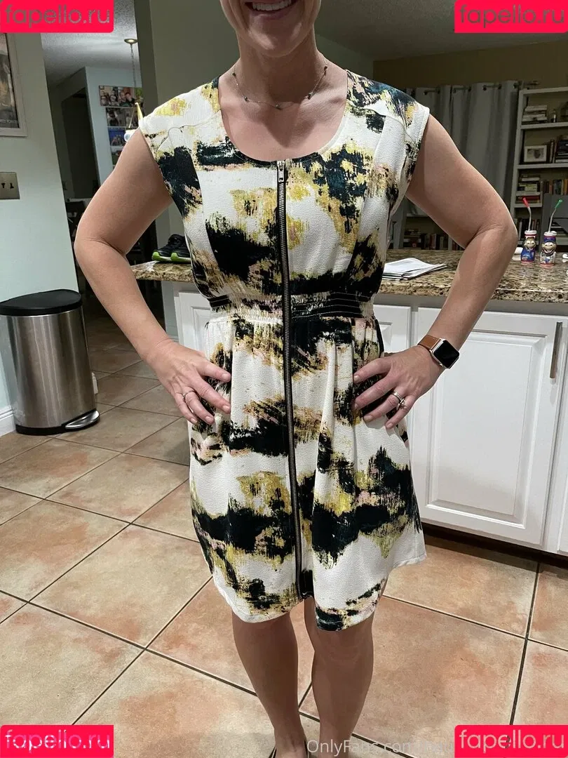 haute_for_teacher Onlyfans Photo Gallery 