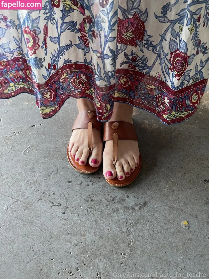 haute_for_teacher Onlyfans Photo Gallery 