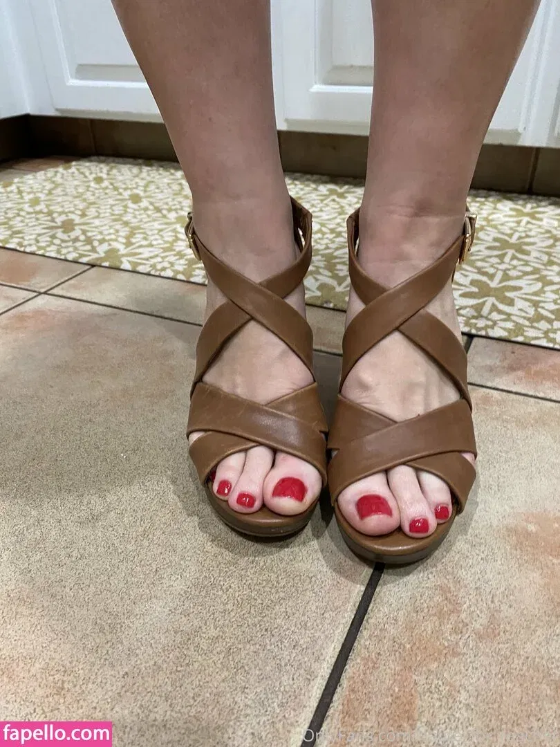 haute_for_teacher Onlyfans Photo Gallery 