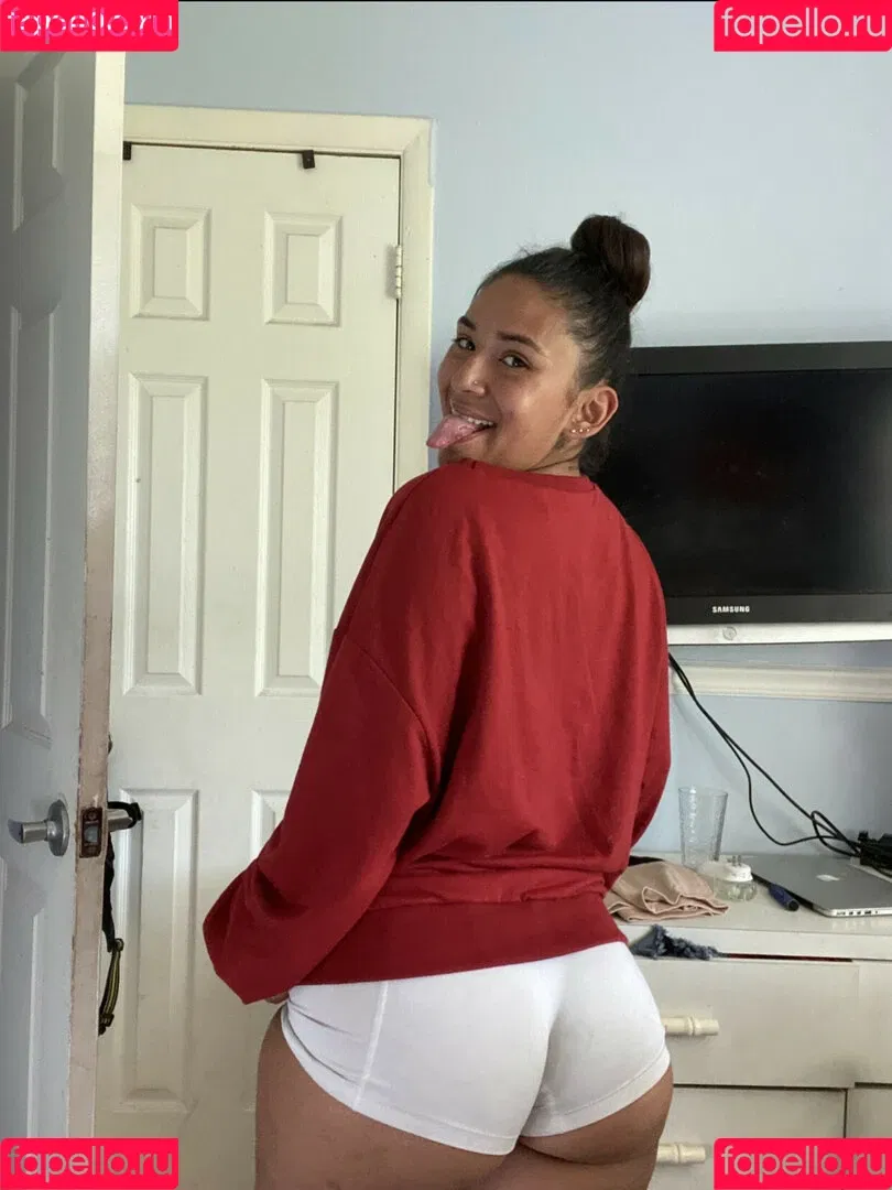 Yas Or Nathali Nostades Onlyfans Photo Gallery 