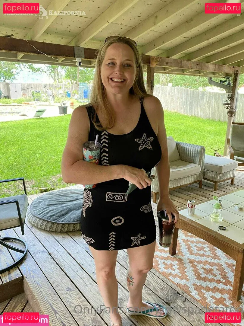 girlwspadetatoo Onlyfans Photo Gallery 