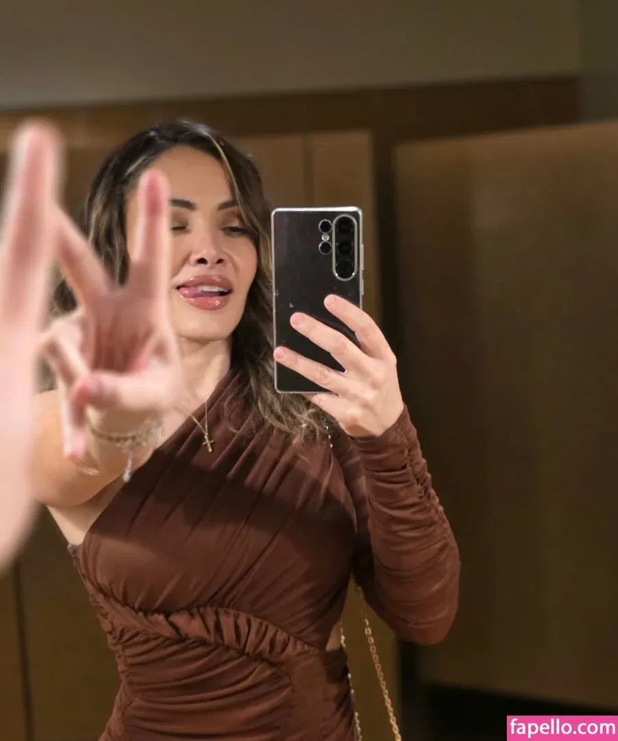 melissasantosofficial Onlyfans Photo Gallery 