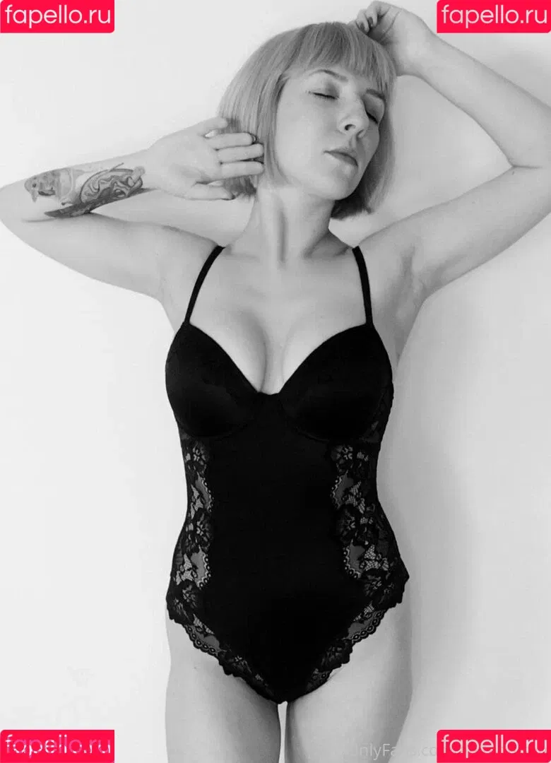 anitanelson Onlyfans Photo Gallery 