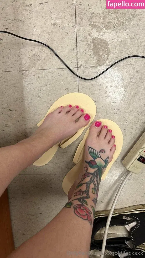 xxxlittlegeexx Onlyfans Photo Gallery 