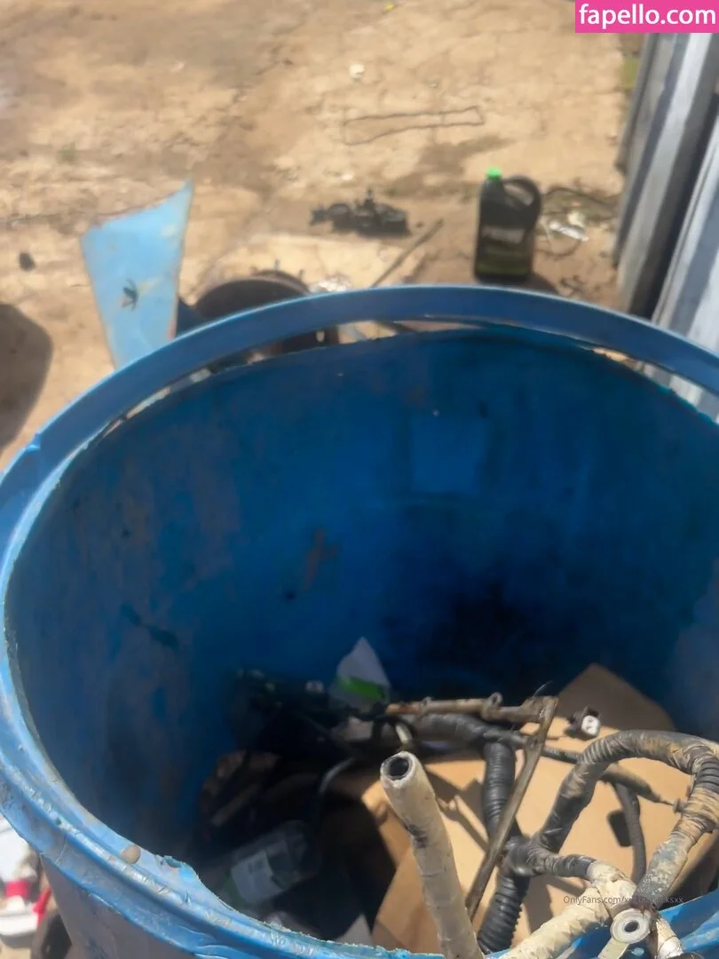 xxxlittlegeexx Onlyfans Photo Gallery 