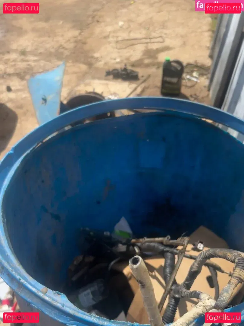 xxxlittlegeexx Onlyfans Photo Gallery 