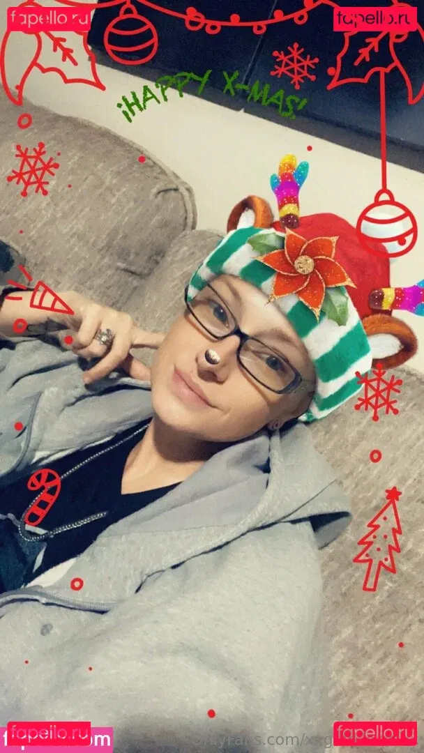 xxxlittlegeexx Onlyfans Photo Gallery 