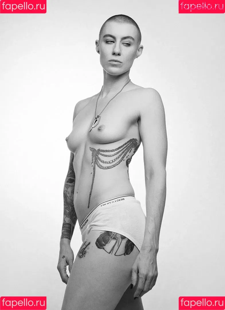Comicbookgirl19 Onlyfans Photo Gallery 