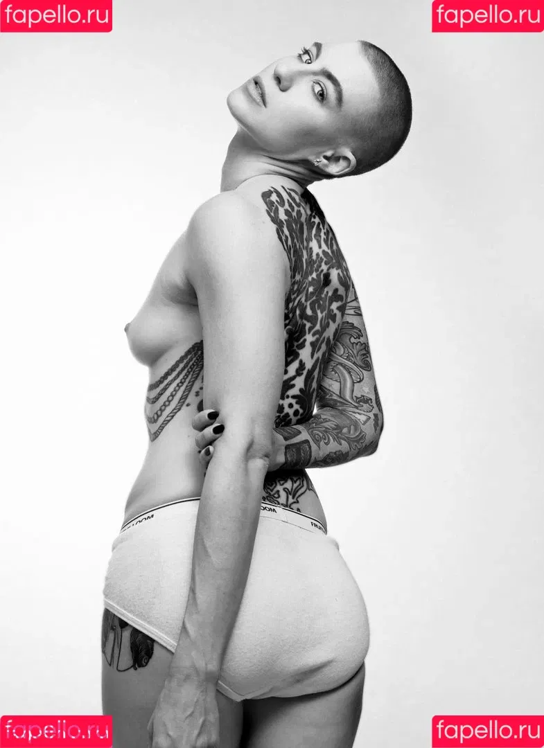 Comicbookgirl19 Onlyfans Photo Gallery 