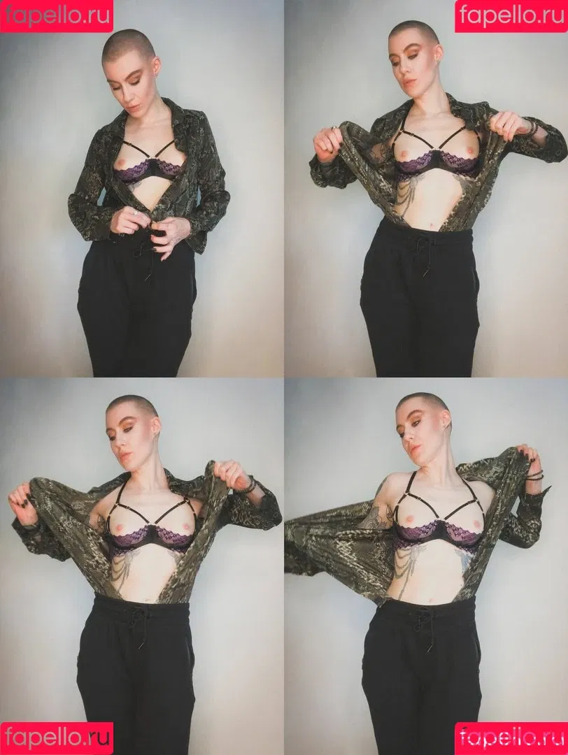Comicbookgirl19 Onlyfans Photo Gallery 