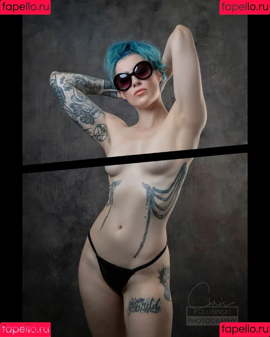 Comicbookgirl19 Onlyfans Photo Gallery 