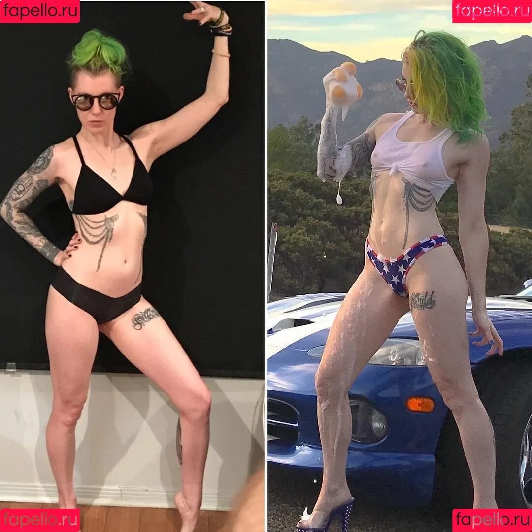 Comicbookgirl19 Onlyfans Photo Gallery 