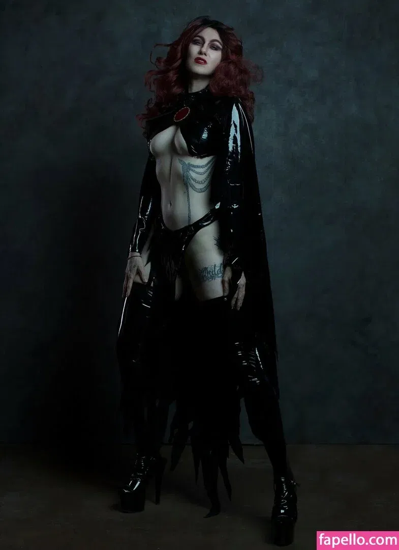 Comicbookgirl19 Onlyfans Photo Gallery 