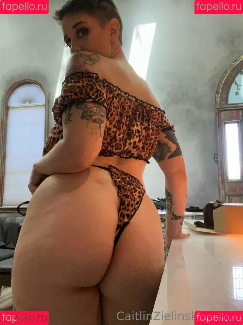 caitlinzielinskifree Onlyfans Photo Gallery 
