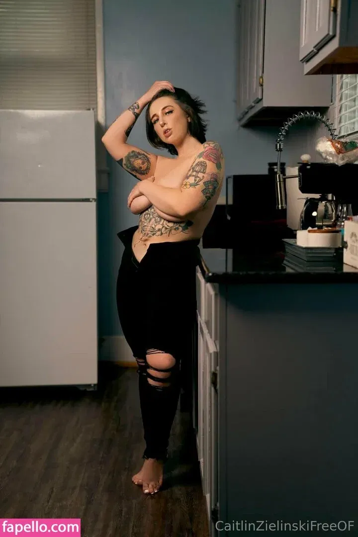 caitlinzielinskifree Onlyfans Photo Gallery 