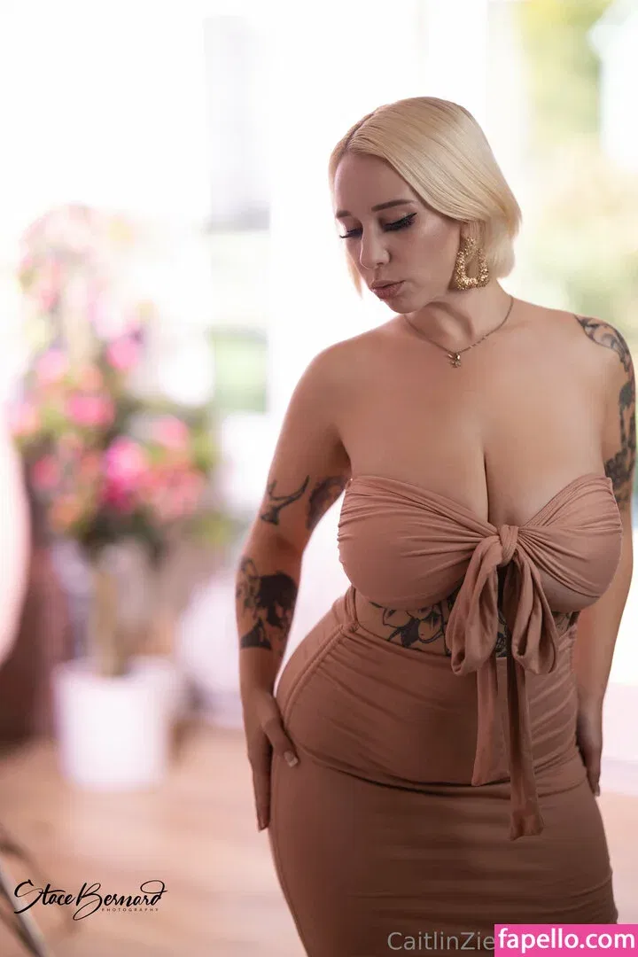 caitlinzielinskifree Onlyfans Photo Gallery 