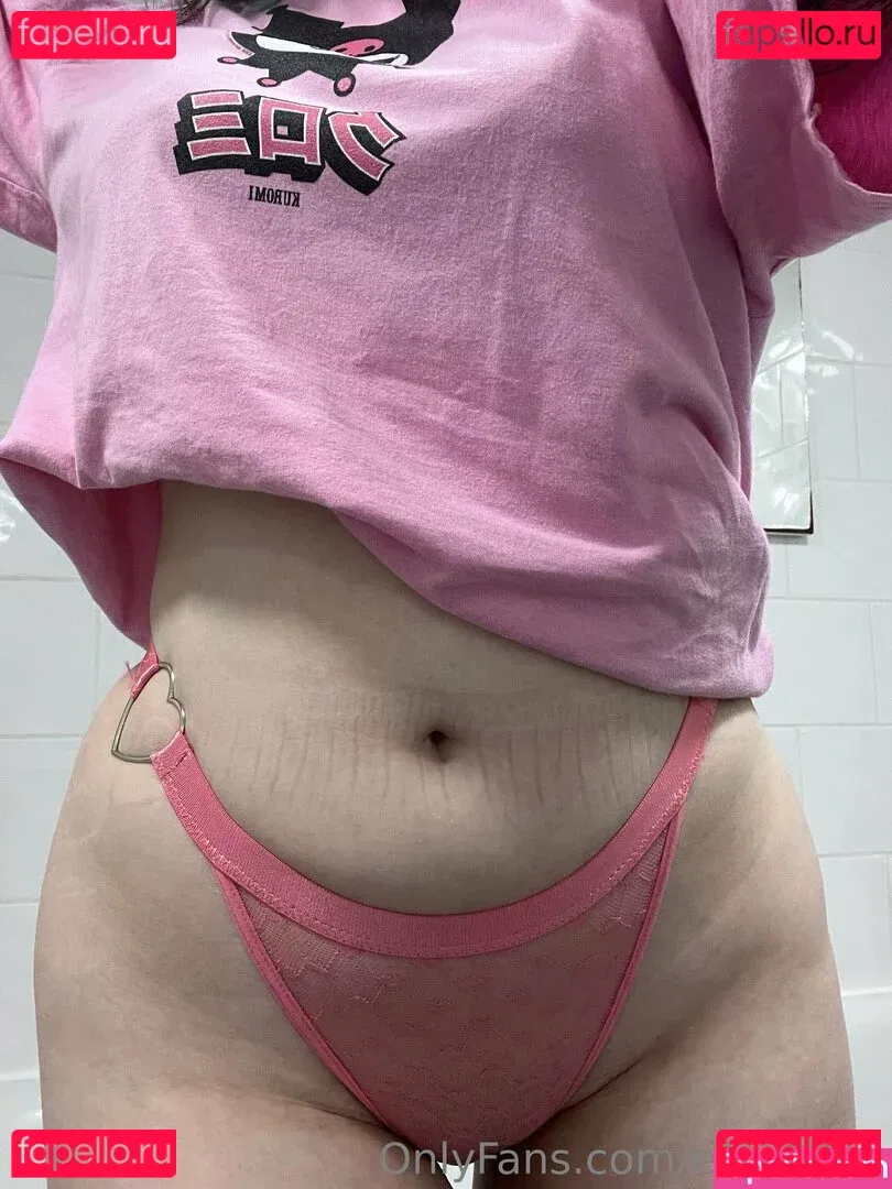 emofwog Onlyfans Photo Gallery 