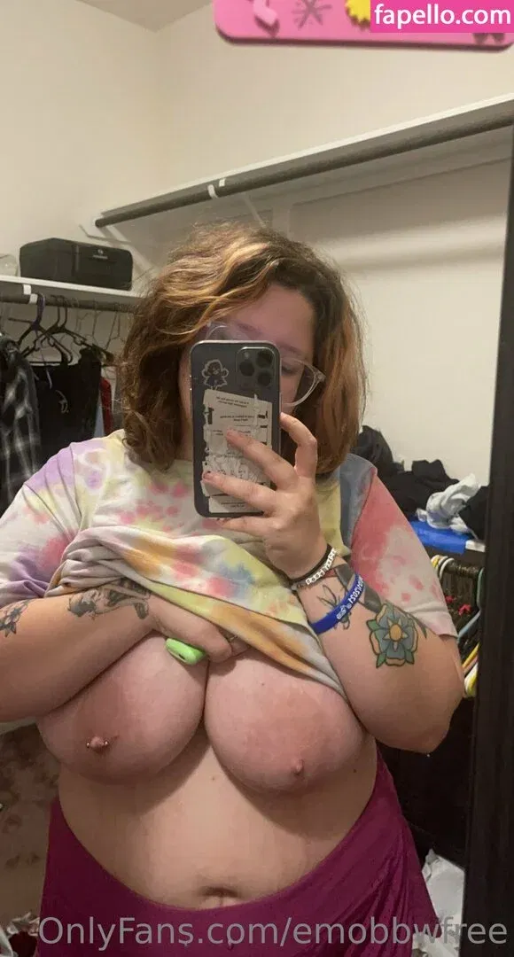 emobbwfree Onlyfans Photo Gallery 