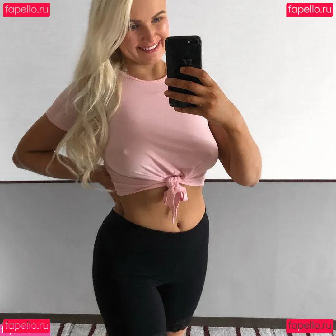 Zandra May Onlyfans Photo Gallery 