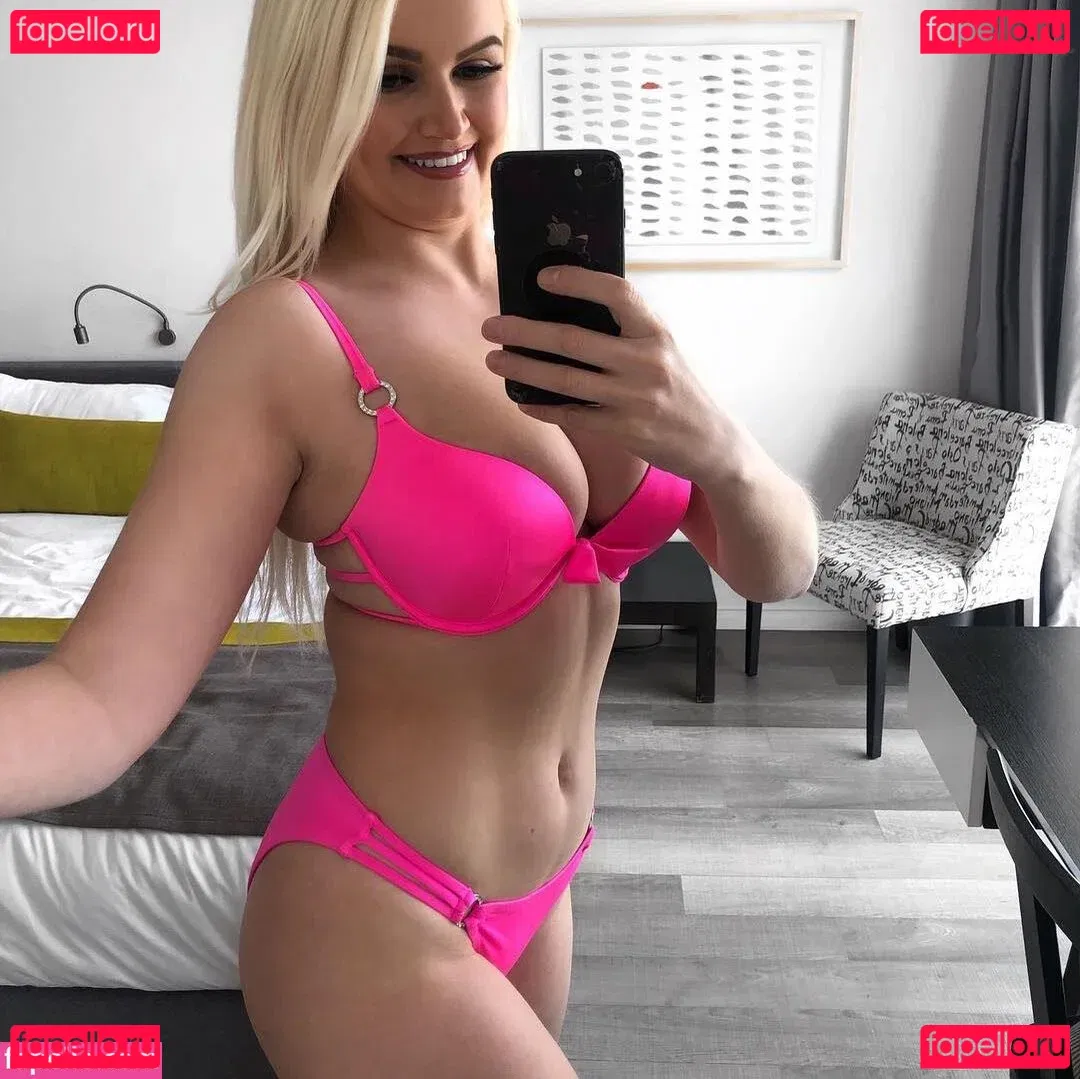 Zandra May Onlyfans Photo Gallery 