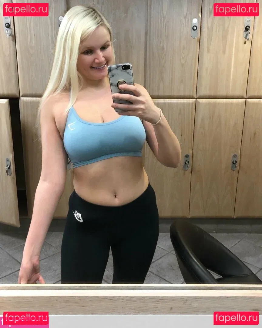 Zandra May Onlyfans Photo Gallery 