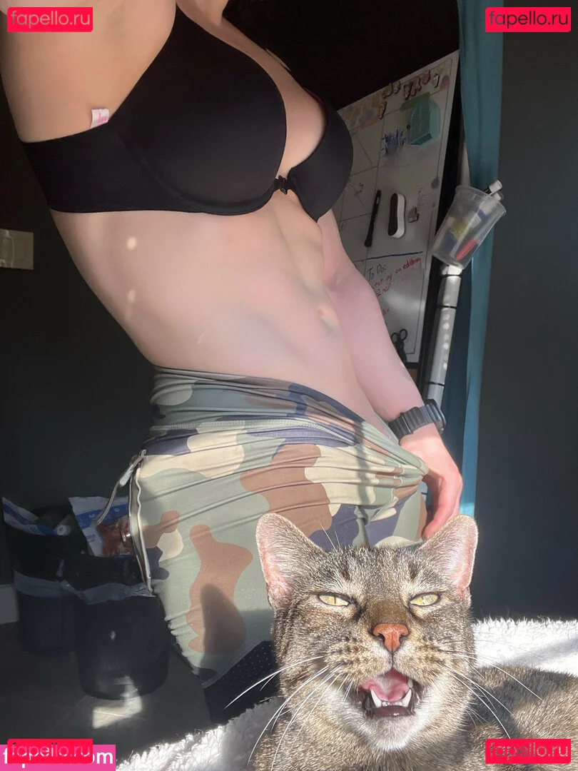 kitty_bit_games Onlyfans Photo Gallery 